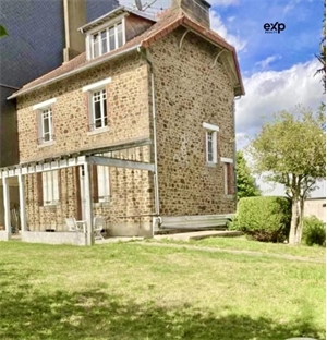 maison de ville à la vente -   35300  FOUGERES, surface 134 m2 vente maison de ville - UBI449208023
